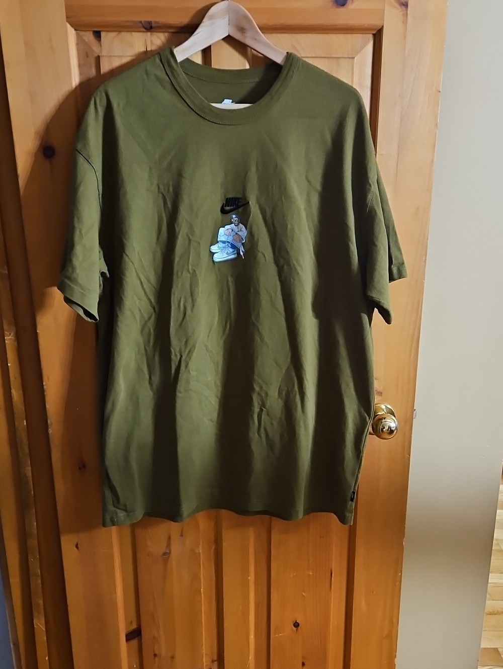 Nike Olive Green Center-Graphic Tee